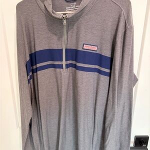 Vineyard Vines Gray Textured Top